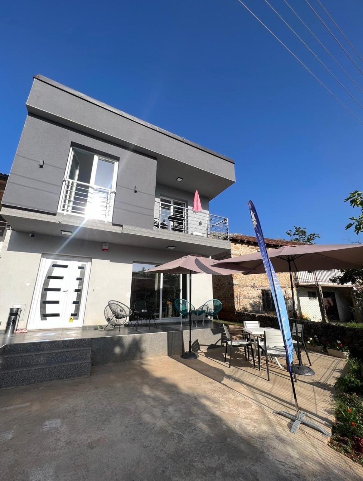 Edelweiss Villa טרפייצה מראה חיצוני תמונה